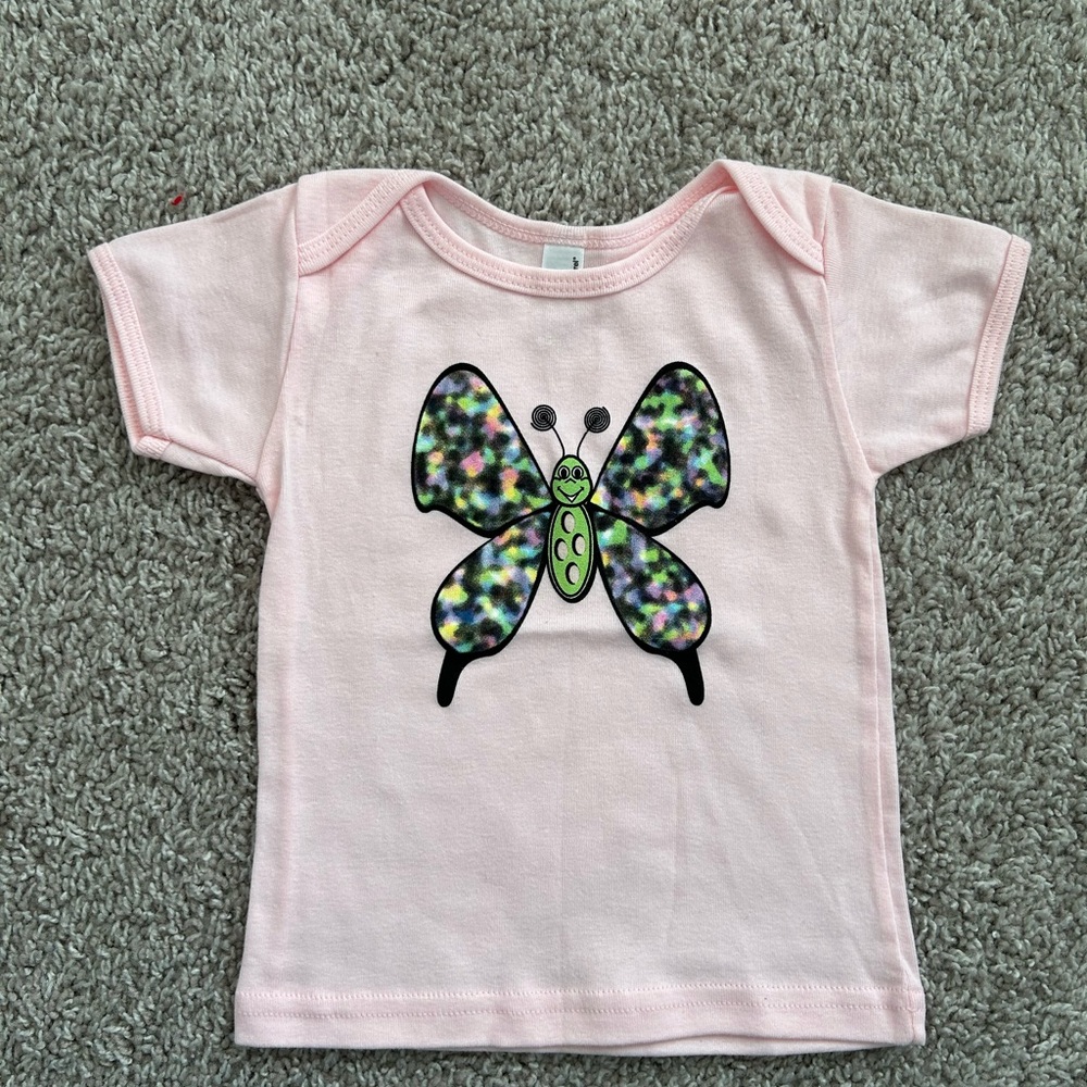 NWOT Pink Butterfly Baby Girl T-Shirt (3M, 6M, 12M)